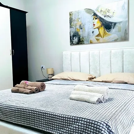 2room 2bath 120mq Park Terrace 250mt Sea * Durrës