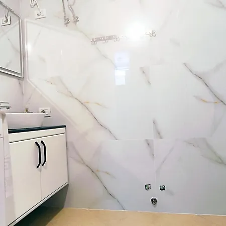 2room 2bath 120mq Park Terrace 250mt Sea * Durres
